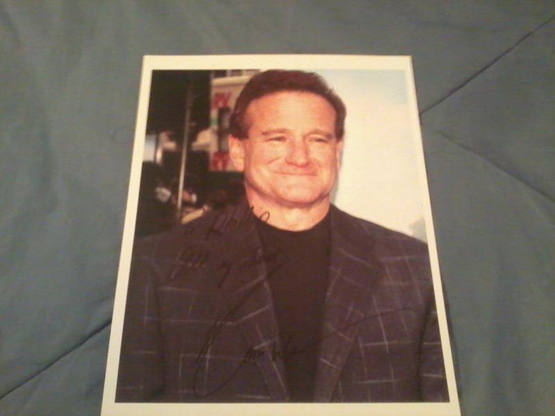 Robin Williams autograph.jpg